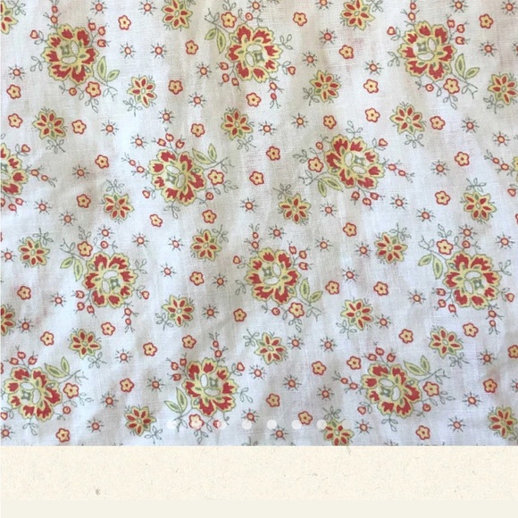 Doen XS Adie Top in Alabaster Countryside Calico - Picture 5 of 14